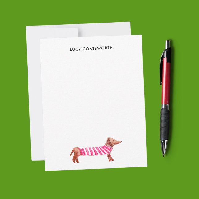 Carte De Correspondance Noël Dachshund Monogram Cute Boho Amoureux des chi (This dachshund note card features my own watercolor drawing of a cute dog in a sweater.)