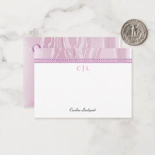 Carte De Correspondance Perles de soie rose élégantes avec monogramme init