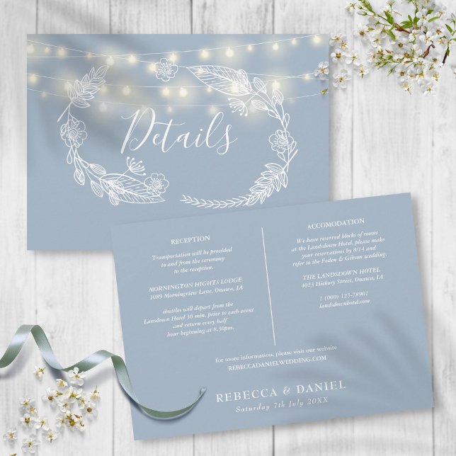 Carte de détails de mariage avec guirlande lumineu (Dusty Blue String Lights Wedding Details Card)