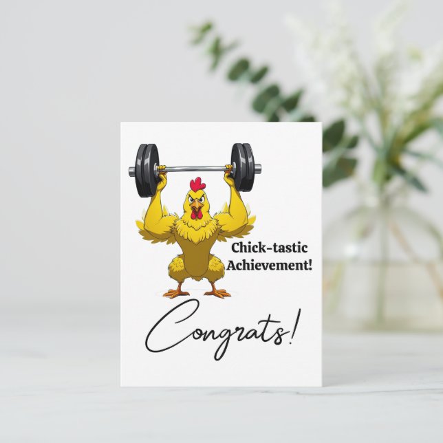 Carte de diplôme en chik-Tastic, Mème de coq amusa (Debout devant)