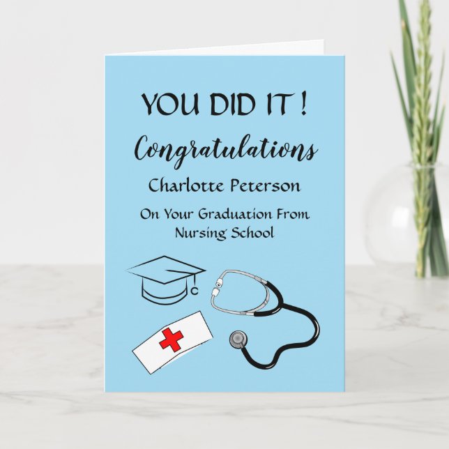 Carte de félicitations de l'infirmière diplômée en (Devant)