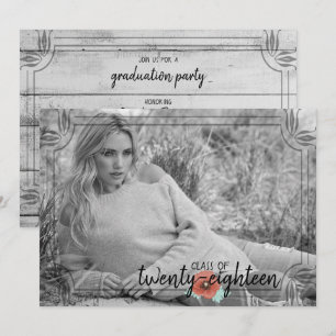 Carte de graduation Rustique White Wood Poppy Flow