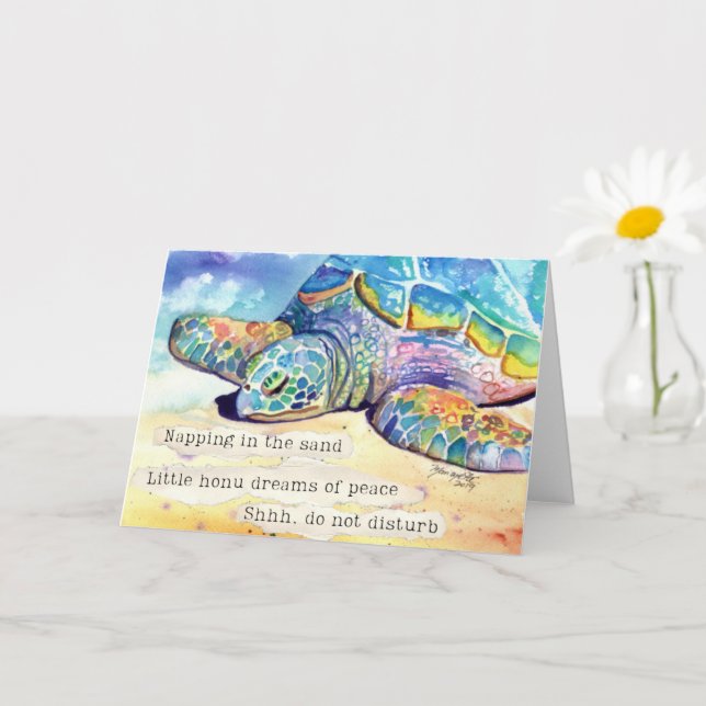 Carte de haïku de petite tortue de mer dormant Hon (Petite plante)