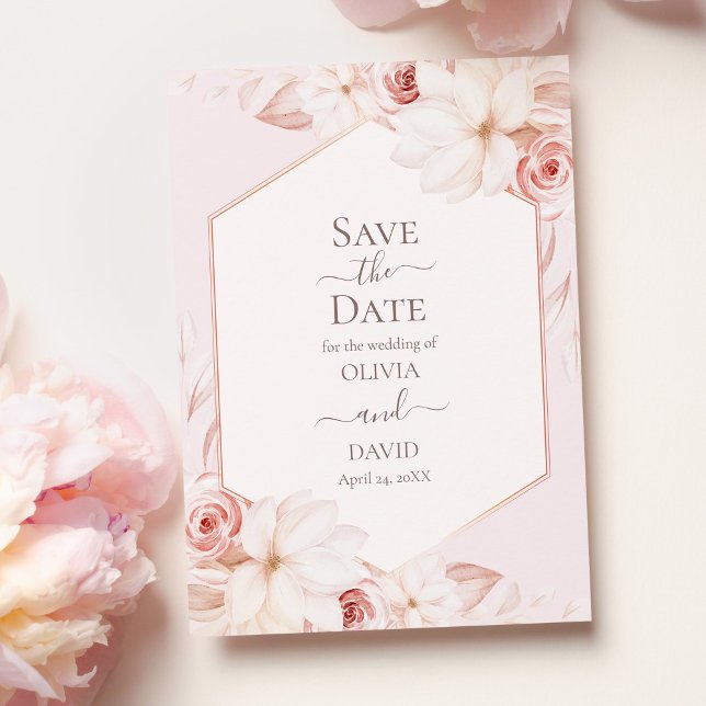Carte de mise en vente Boho Roses roses pâles (Boho Pale Pink Roses Save the Date Card on table with pink roses.)
