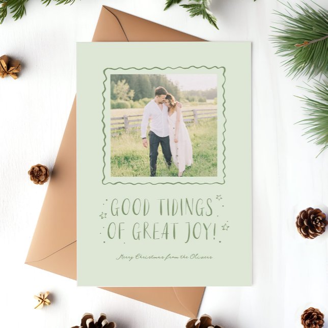 Carte de Noël avec vœux fantaisistes écrits à la m (Religious Christmas photo card with handwritten good tidings of great joy and squiggle photo border)