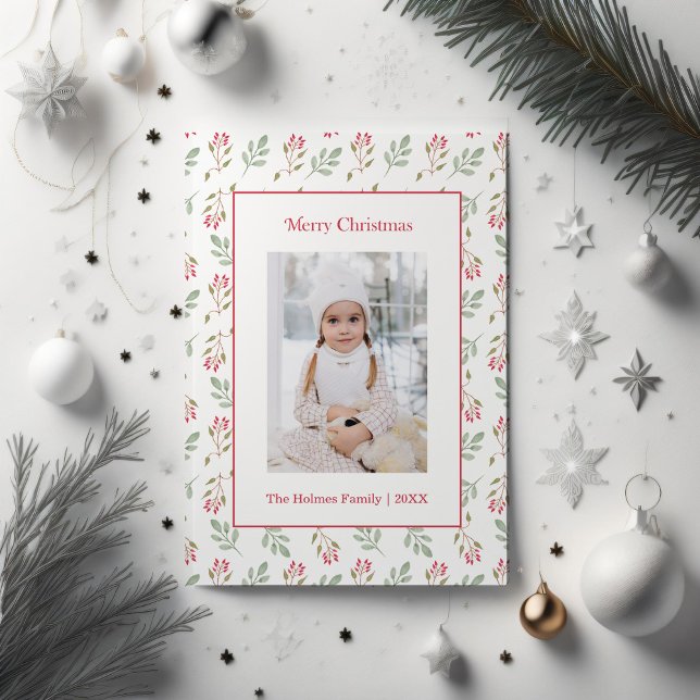 Carte de Noël Hot Pink Holly Berry et Eucalyptus (Custom photeo Christmas card sorrounded with silver and white Christmas tree ornaments.)