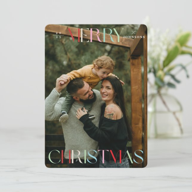 Carte de Noël Joyeux colorée (Debout devant)