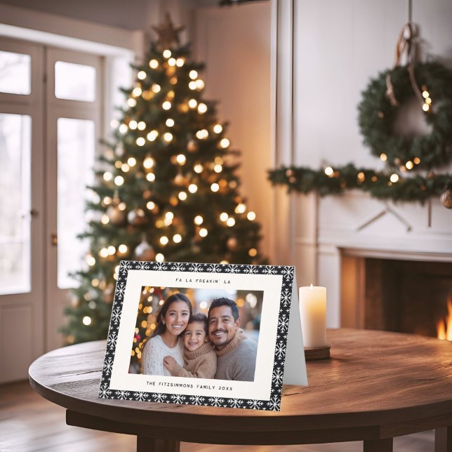 Carte de Noël moderne en noir et blanc nordique (Neutral Snowflake Modern Christmas Folded Card black)