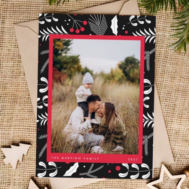 Carte de Noël moderne Red Black Folk Floral Photo (Créateur téléchargé)