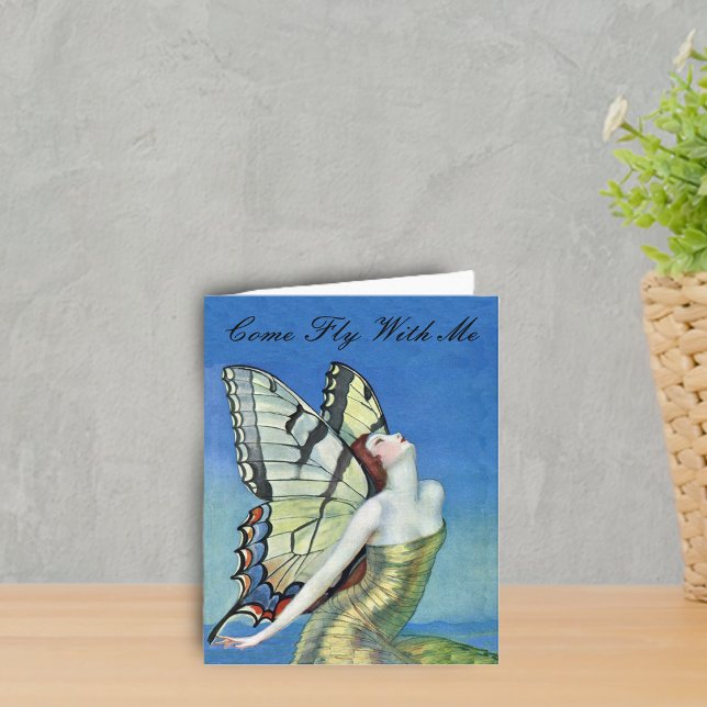 Carte de note de la fée papillon doré (Pretty red haired fairy gold dress monarch butterfly wings blue sky on notecard.)