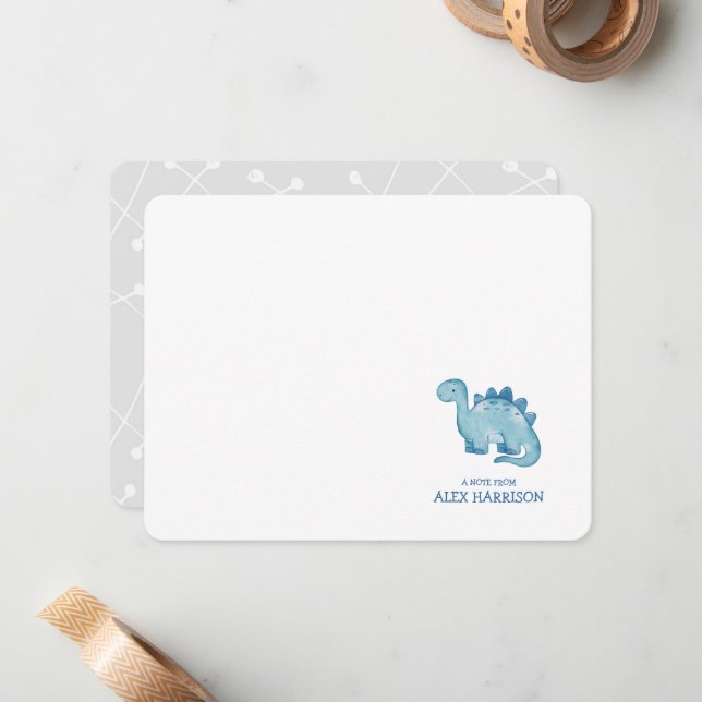Carte de note personnalisée Cute Blue Dinosaur (Devant/Arrière en situation)