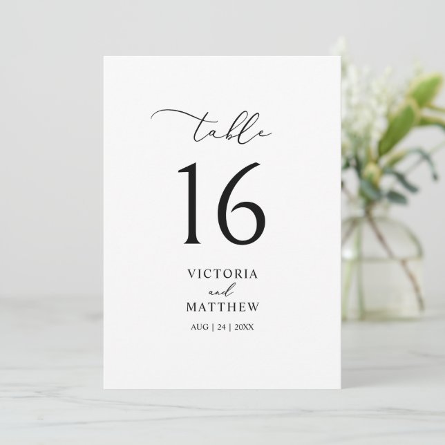 Carte de numéro de table Simple Black Calligraphy (Debout devant)