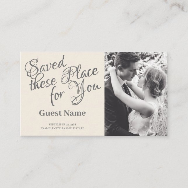 Carte De Placement Couple Mariage baiser en monochrome (Devant)
