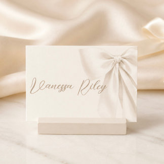 Carte De Placement Élégant Nœud Papillon en Ivoire Mariage Romantique