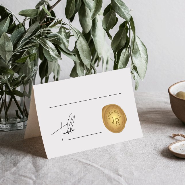 Carte De Placement Élégant Script Gold Wax Stamp Numéro de table d'év (Créateur téléchargé)