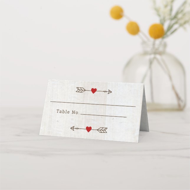 Carte De Placement Flèches rustiques Mariage de coeur rouge (Devant)