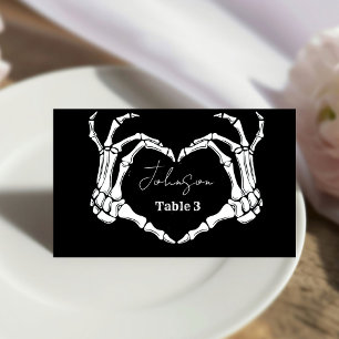 Carte De Placement Mariage de coeur du crâne gothique de Monogramme