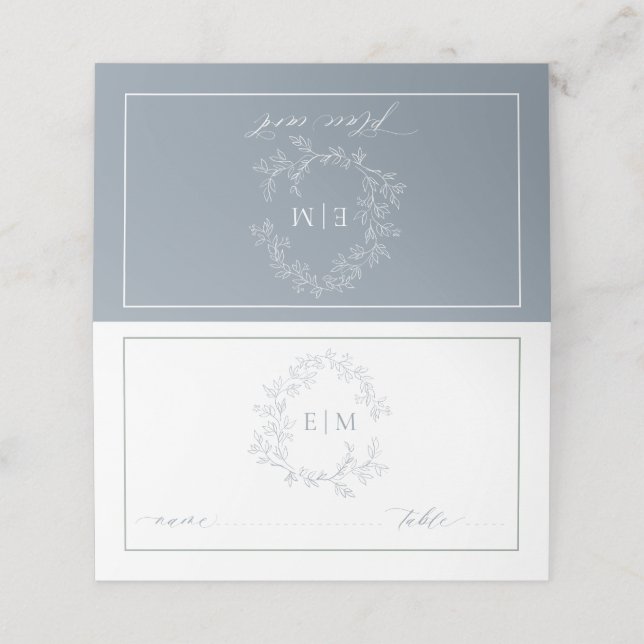 Carte De Placement Mariage de monogramme en poitrine bleue Dusty (Extérieur déplié)