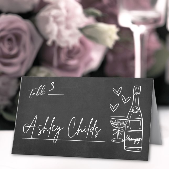 Carte De Placement Mariage de tableau de bord blanc dessiné à la main (Hand Drawn Whimsical Chalkboard Wedding Place Card)