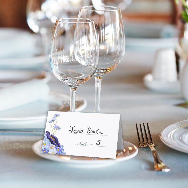 Carte De Placement Mariage Fleur sauvage moderne plié (Modern wildflower blue summer floral watercolor wedding folded place card)