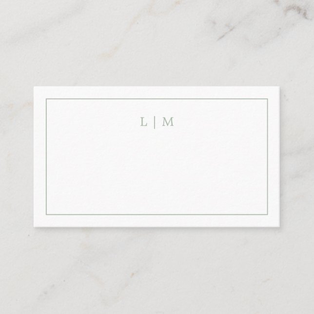 Carte De Placement Monogramme Vert Sage Simple Mariage élégant (Devant)