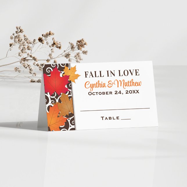 Carte De Placement Tombe en amour Élégant automne Feuilles Mariage (Créateur téléchargé)