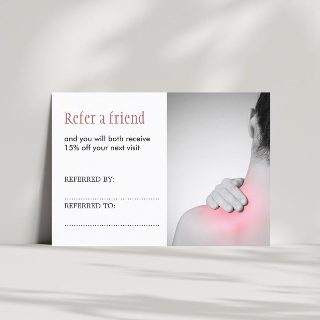 Carte de recommandation d'un thérapeute de massage (Créateur téléchargé)