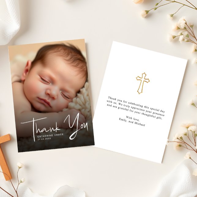 Carte De Remerciements Art blanc moderne Photo de bébé religieux Baptême (Créateur téléchargé)
