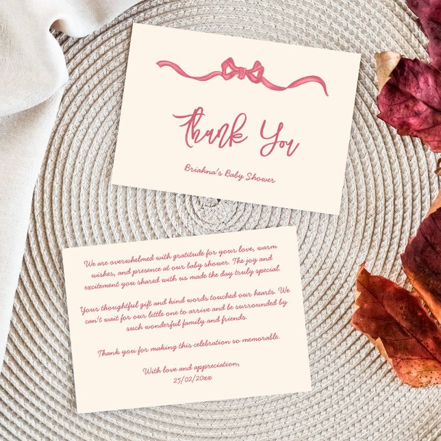 Carte De Remerciements Baby shower d'esquisse à ruban rose (Pink ribbon bow sketch baby shower thank you card whimsical handwritten baby shower thank you card)