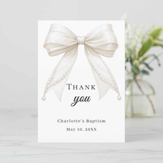 Carte De Remerciements Baptism bow white ivory pearls (Debout devant)