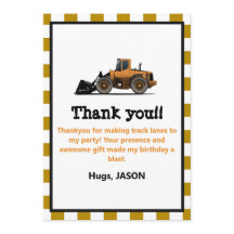 Bulldozer jaune pour l'anniversaire des garçons de