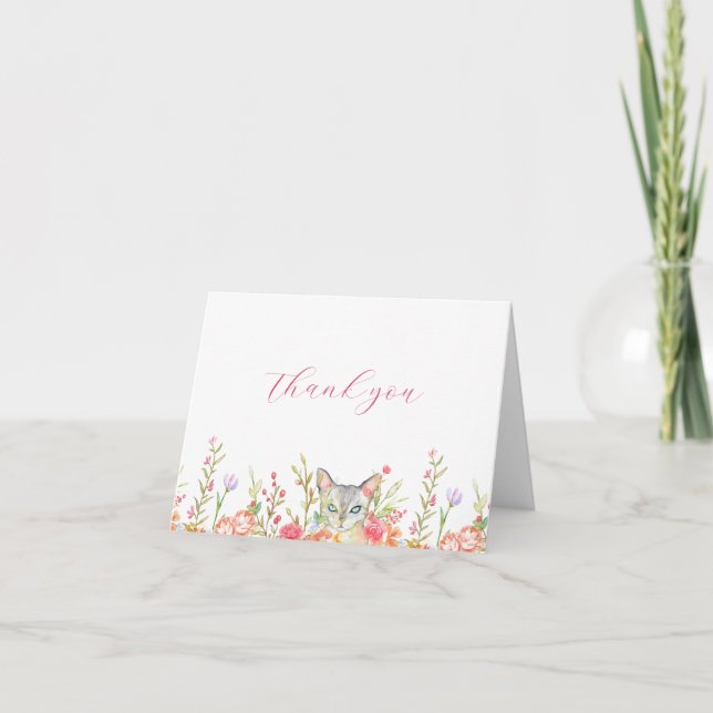 Carte De Remerciements Chat blanc dans un jardin fleuri (Devant)