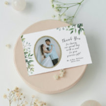 Élégant mariage de feuillage et de perle d'or