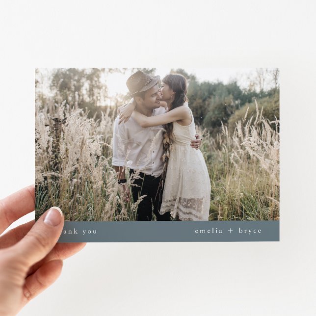 Carte De Remerciements EMELIA Plat Hiver Simple Bleu Poussiéreux Photo Ma (EMELIA Flat Winter Simple Dusty Blue Photo Wedding Thank You Card)