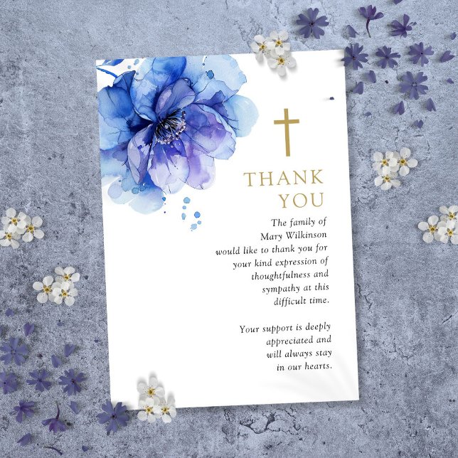Carte De Remerciements Fête Chrétienne Florale Bleue De La Vie Funéraire (Blue Floral Christian Celebration Of Life Funeral Thank You Card)