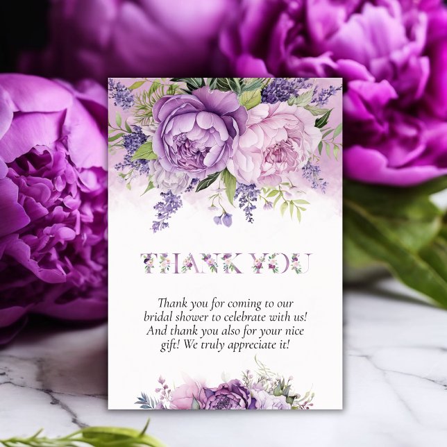 Carte De Remerciements Fête de mariage avec fleurs de jardin violettes et (Purple & Pink Garden Flowers Bridal Shower Thank You Card)