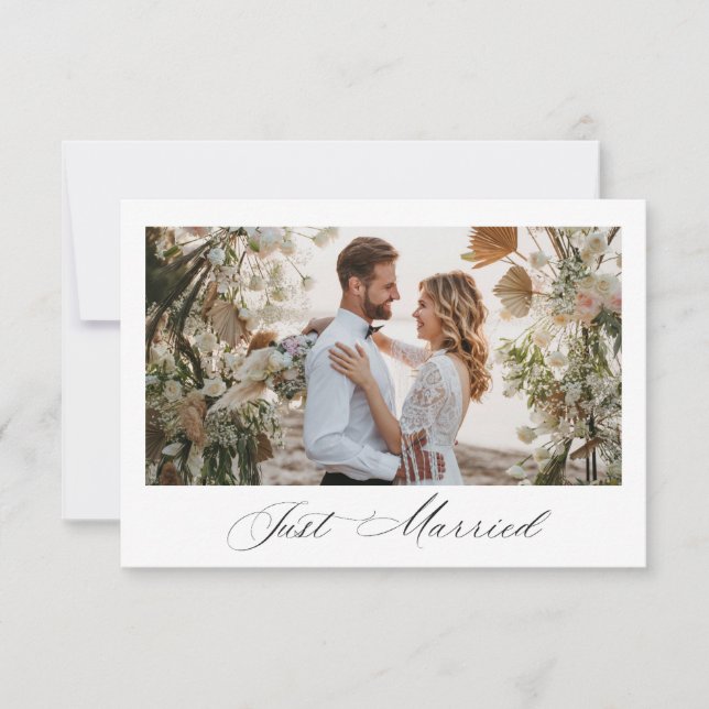 Carte De Remerciements Just Married black script wedding announcement (Devant)
