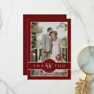 Carte De Remerciements Mariage 2 photos Monogramme moderne rouge foncé