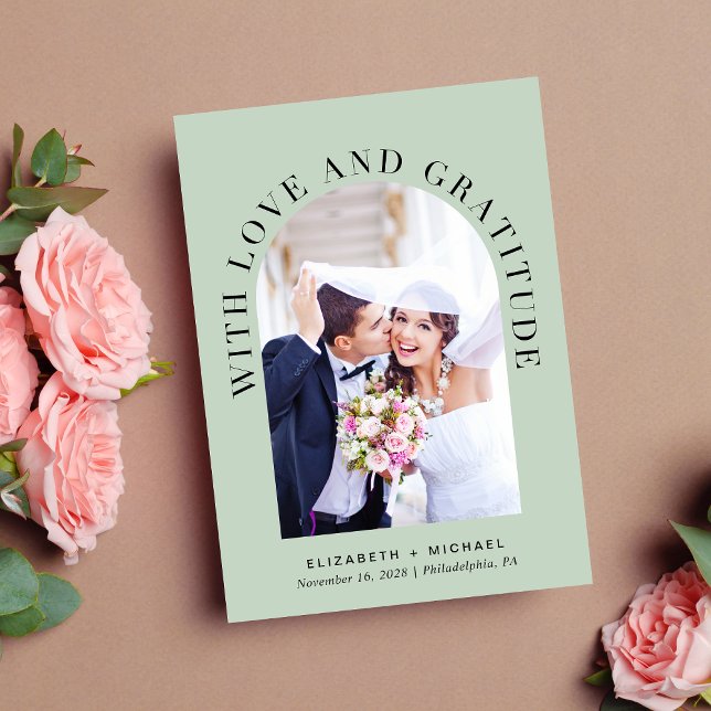 Carte De Remerciements Mariage moderne Arch Photo Sage (Celebrate your love story with a thank you card showcasing your photo in an elegant arch frame)