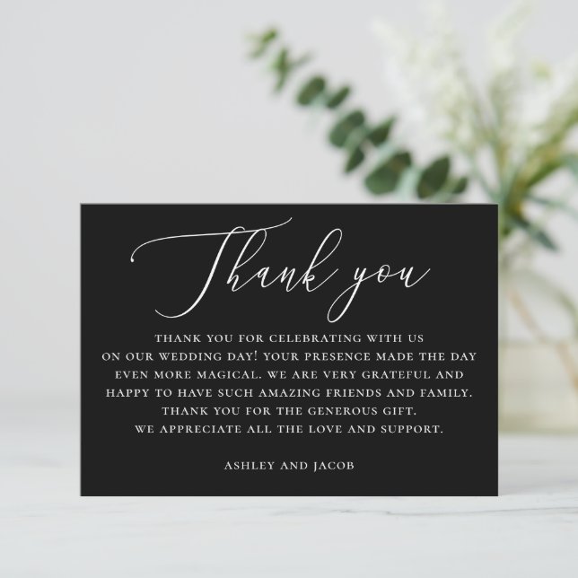 Carte De Remerciements Mariage noir classique | Typographie formelle déli (Debout devant)