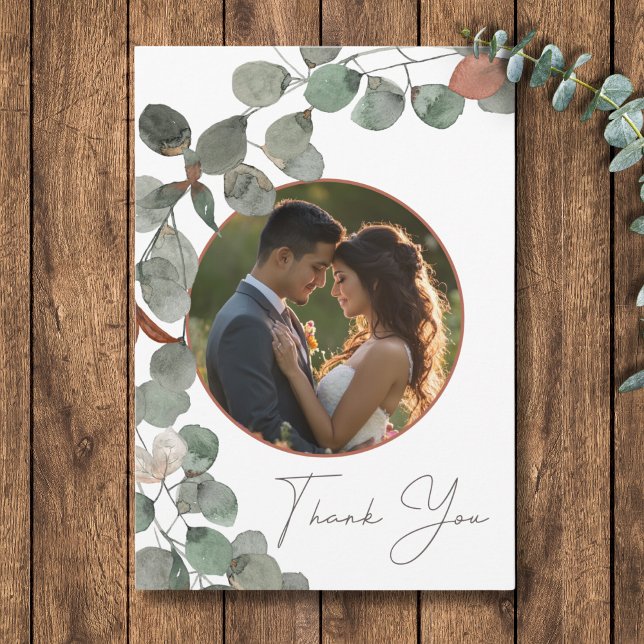 Carte De Remerciements Mariage photo minimal de la couronne verte d'eucal (Minimal Rust Green Eucalyptus Wreath Photo Wedding Thank You Card)