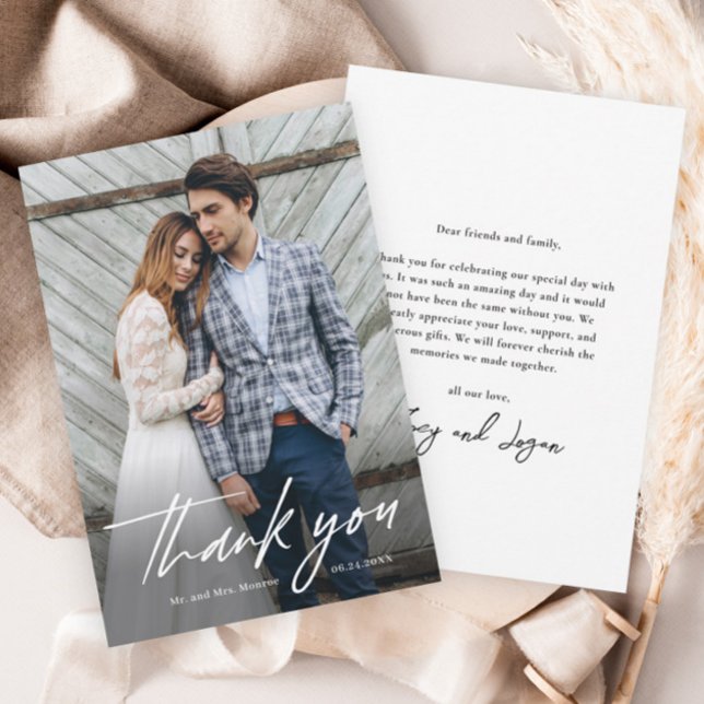 Carte De Remerciements Mariage photo minimaliste manuscrit (Minimalist handwritten wedding photo thank you cards.)