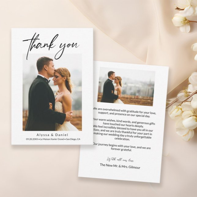 Carte De Remerciements Minimaliste Simple Modern Script photos mariage (Timeless, chic, simple wedding photo thank you card front and back. )