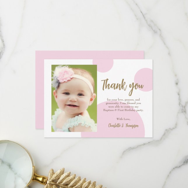 Carte De Remerciements Modern Pink Dots Gold First birthday baptism photo (Devant/Arrière en situation)