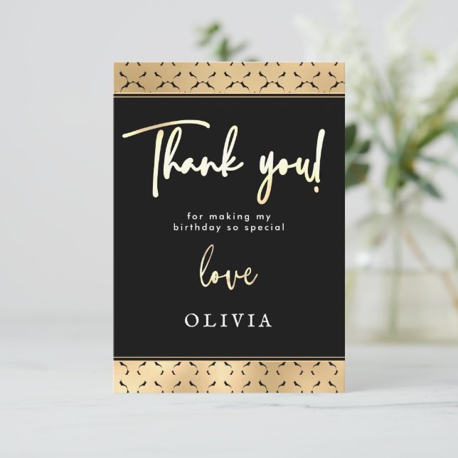 Carte De Remerciements Noir blanc moderne fête d'anniversaire "Merci" (Debout devant)