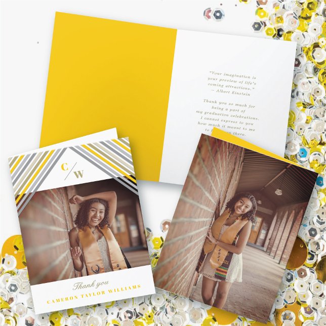 Carte De Remerciements Rayures diagonales jaunes Photo Graduation moderne (Yellow Diagonal Stripes Monogram, Photo Modern Graduation Thank You Card @ zazzle.com/color_therapy)