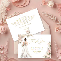 Robe de mariée Brunette Fleurs Mariage Cérémonie