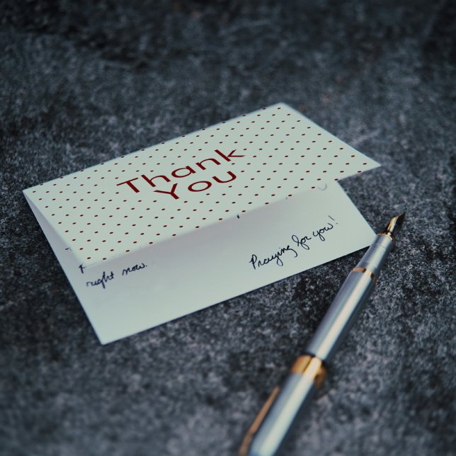 Carte De Remerciements Rouge sur Pois blancs (Lifestyle in situ)