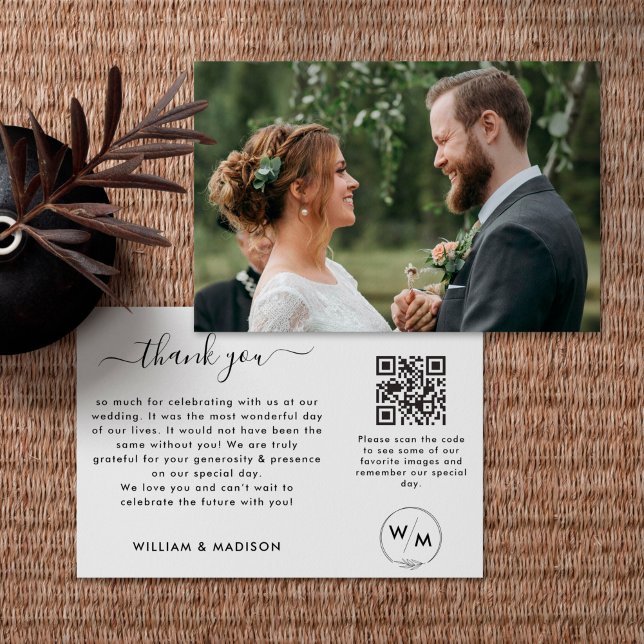 Carte De Remerciements Script Mariage Simple Avec Monogramme Et Code QR (Créateur téléchargé)