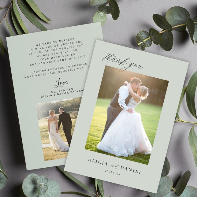 Carte De Remerciements Script simple moderne 2 photos mariage vert sage (Créateur téléchargé)